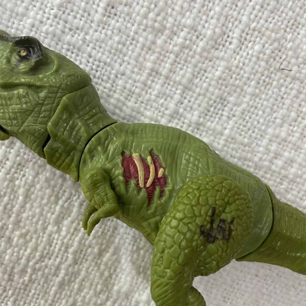 Jurassic World TYRANNOSAURUS REX 2015 Hasbro‎ Chomping Attack Dinosaur Toy